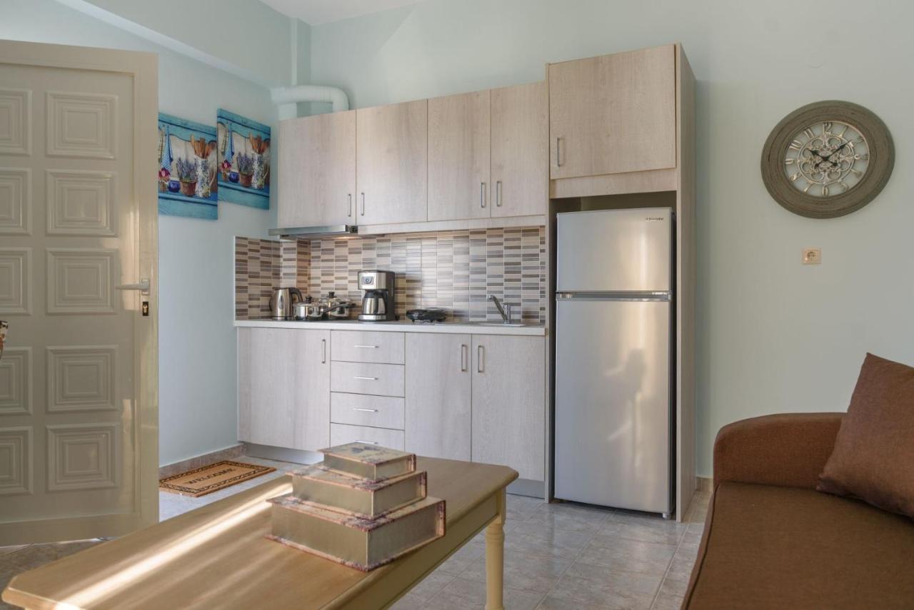 Spyros Apartments With Pool Kalamaki  Luaran gambar